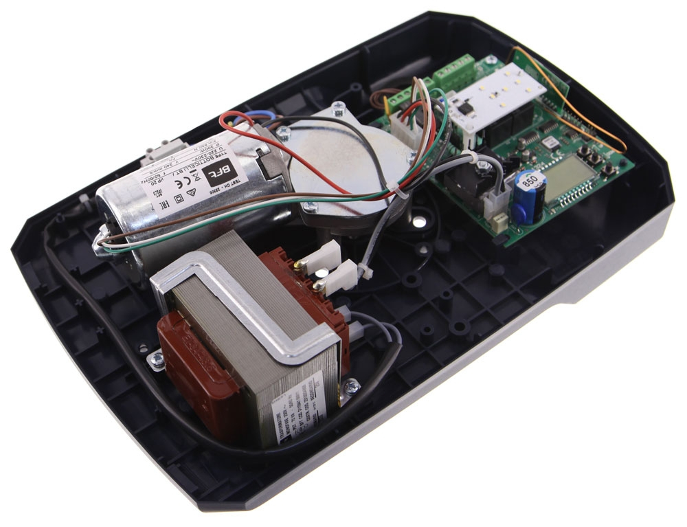 Moteur BFT pour portes de garage